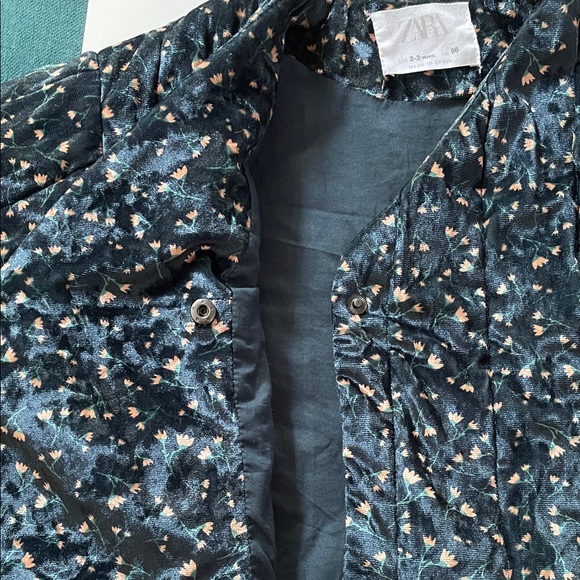 Zara Midnight Velvet Wrap Top with Flower Pattern - Picture 5 of 8
